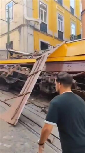 12K views · 177 reactions | #BREAKING: The iconic Glória Elevator crashed into a building near Avenida da Liberdade in Lisbon, Portugal  At least 15 people have died and several others were injured. | Global Disasters News | Facebook