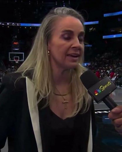 Becky Hammon halftime sideline interview