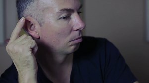【ASMR】德叔 无人声 摩擦的沙沙声 黑暗中总有一丝光明