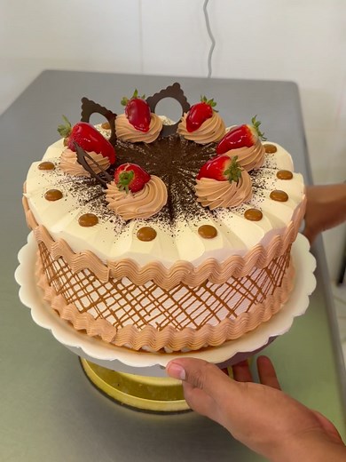 Decoración para tortas de chocolate: nuevas ideas fáciles