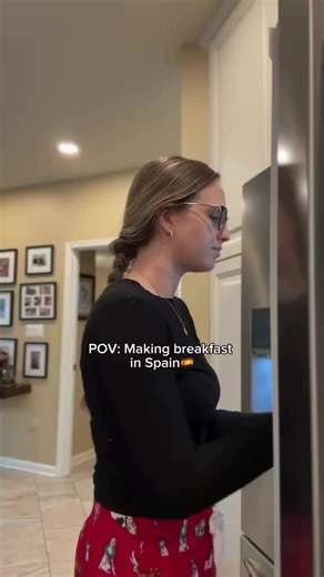 Making breakfast in Spain #spanish #spain #españa🇪🇸 #food #visitspain