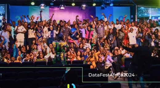DataGlobal Hub on Instagram: "𝐀𝐟𝐫𝐢𝐜𝐚’𝐬 𝐀𝐈 𝐀𝐰𝐚𝐤𝐞𝐧𝐢𝐧𝐠: 𝐃𝐚𝐭𝐚𝐅𝐞𝐬𝐭𝐀𝐟𝐫𝐢𝐜𝐚 𝟐𝟎𝟐𝟓 𝐔𝐧𝐥𝐞𝐚𝐬𝐡𝐞𝐬 𝐆𝐚𝐦𝐞 𝐂𝐡𝐚𝐧𝐠𝐢𝐧𝐠 𝐈𝐧𝐧𝐨𝐯𝐚𝐭𝐢𝐨𝐧𝐬 𝐓𝐡𝐚𝐭 𝐖𝐢𝐥𝐥 𝐑𝐞𝐝𝐞𝐟𝐢𝐧𝐞 𝐭𝐡𝐞 𝐂𝐨𝐧𝐭𝐢𝐧𝐞𝐧𝐭❗ What an electrifying day it was at #DataFestAfrica2025 by Data Community Africa, Africa’s biggest convergence of data wizards, AI trailblazers, and tech visionaries! On October 18, 2025, thousands flocked to the Anchor Event Place in Ikeja, Lagos, for the fourt