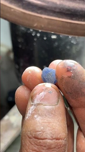 Blue Sapphire Cutting | Deep Blue Faceting Short #gemstone #sapphire #topazrocks #gems