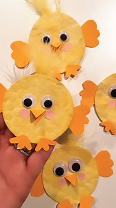Ostern 🐣 kommt bestimmt! 🤗 So kannst du ganz einfach herzige Küken 🐥 basteln. Die genaue Anleitung folgt im Post! 🤗 🤍 Salome Bist du schon in Osterstimmung? 🥚🐥🐰 #easter #spring #chicken #küken #osterdeko #eastercrafts @bastelnmitkindern.de #badtelnmitkindern @die_besten_ideen_fuer_kinder #diebestenideenfürkinder Werbung: Musik: @boneym.official (selbstgekauft) | Mal- und Bastelideen