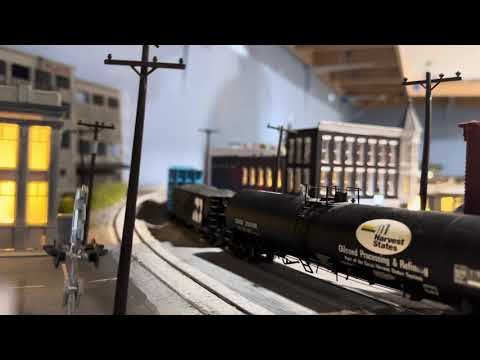 HO Scale Train Gondola loads and more