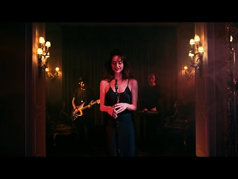 Altarboy - Blow (Feat. Silvergreenbee) - Official Video