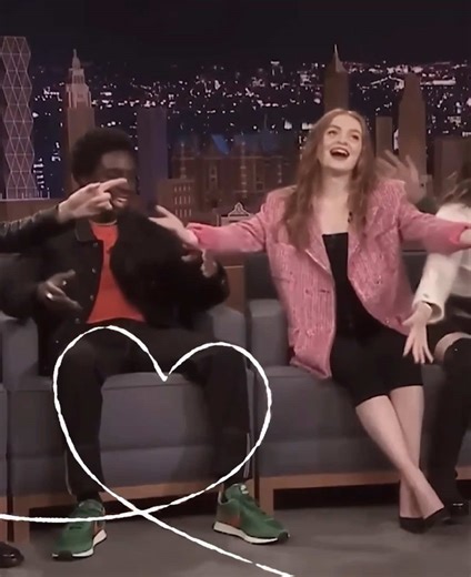 #strangerthings i’m going to miss this cast SO BADLY i genuinely can’t believe this has all ended. this is prob my fav edit abt st ending ive made #fyp #strangerthings5 #cast #memories stranger things cast, stranger things 5 vol3 finale, the end, nostalgia