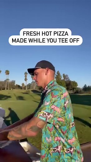 757K views · 2K reactions | We're fine with this kind of slice on the course.  (: Instagram/ newladygolfer) | Golf Digest | Facebook