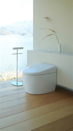 Experience TOTO's advanced toilet innovation. EWATER ® and TORNADO FLUSH® technologies deliver superior cleaning performance. | Ferguson Home