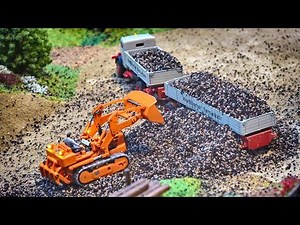 MICRO RC MODELS IN 1/87 SCALE! TINY TRUCKS & TRACTORS IN ACTION!