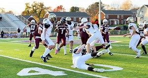 Meece Middle Football 7th grade highlights from their state semifinal win over Ashland! Somerset Briar Jumper Football Somerset Youth Football League | Imago Dei Media