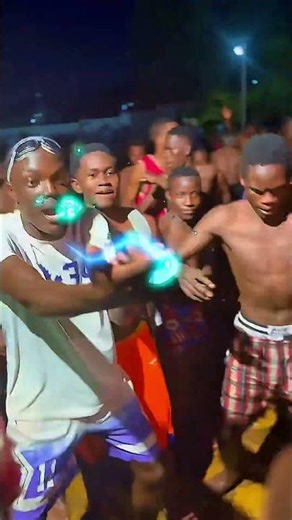 #trending #funny #swimmin #viral #comedy #dance people having fun at the swimming pool