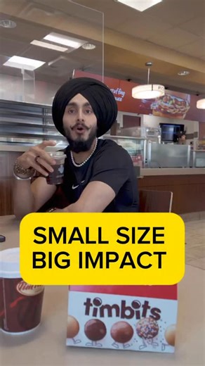 Jaspreet Singh | Transformation Expert & Nutritionist on Instagram: "🍩 TIMBITS — THE SILENT CALORIE BOMB 😳 Everyone loves those cute little dough balls from Tim Hortons… but do you know how many calories they hide? One Timbit might look harmless, but 5–6 of them can easily cross 400–500 calories — mostly from sugar and oil. That’s the same as a full meal! Most people eat them “just as a snack” with coffee, not realizing they’re basically eating dessert in disguise. Tim Hortons Timbits are deli