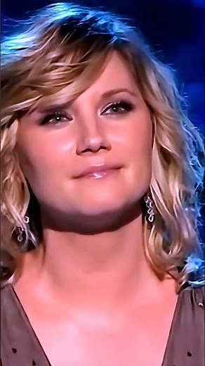 Jennifer Nettles "Hello Again" Neil Diamond Tribute 2011 Kennedy Center Honors / ShortByRamónMata