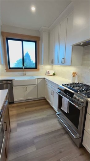 Rare New Construction in Astoria, Oregon!