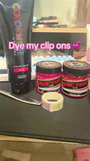 Transform Your Hair with Pink Extensions!