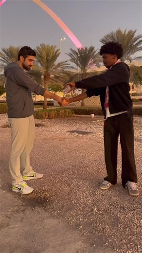 ‎Help Me Help You 🫰🏻| ساعدني اساعدك‎ on Instagram: "#helpy #qatar #dohalife #app #viral #doha"