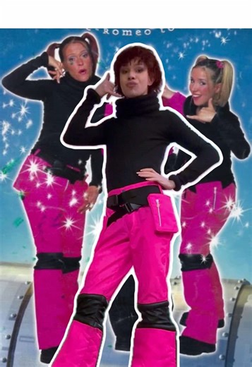 🩷🖤Tele Romeo outfit 🖤🩷 Dit is echt één van mn all time favoriete K3 outfits!! #k3 #k3origionals #k3outfit #teleromeo #karenkristelkathleen