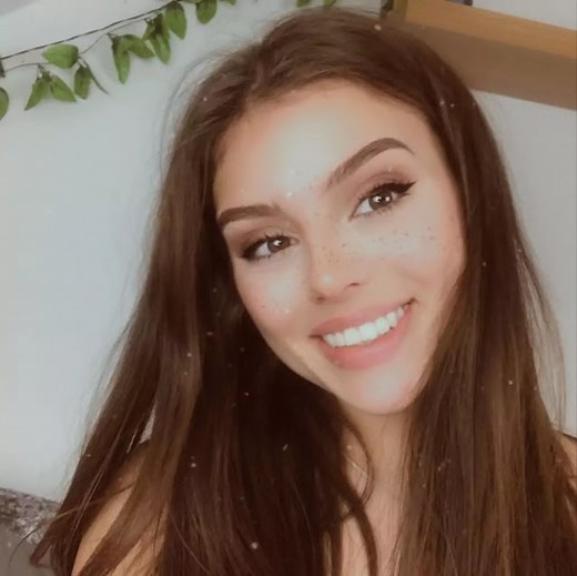 Emily Black (YouTuber) Age, Height, Wiki, Biography & More - WikiofCelebrities