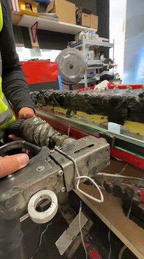 Sealing Double Glazed unit with a Hole for Cat Flap by Pet Door Installation