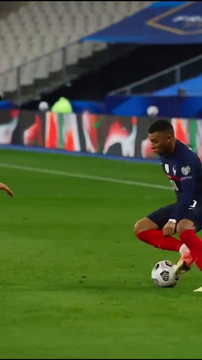 Some bits from last game ⚽ #EquipeDeFrance #football #sports