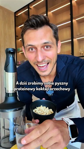 Blender ręczny Bosch ErgoMaster Serie 6 — miks 1 ręką (przepis)