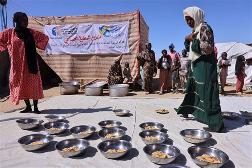 People fleeing violence in Sudan find little aid at Chad border