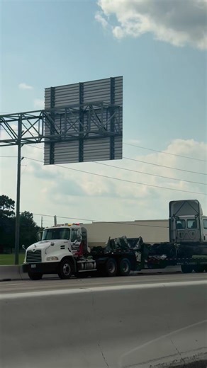 5.3K views · 26 reactions | Crash on the Sam Houston Tollway N, southbound lanes near The Philippines Street exit. Cleanup of a burnt trailer load from an 18-wheeler is underway. Expect delays! | HTX News | Facebook