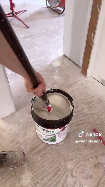 Achieve Perfectly Flat Corners with a Skimming Blade