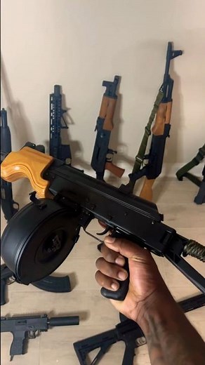 HOOD GUN COLLECTION 🥶