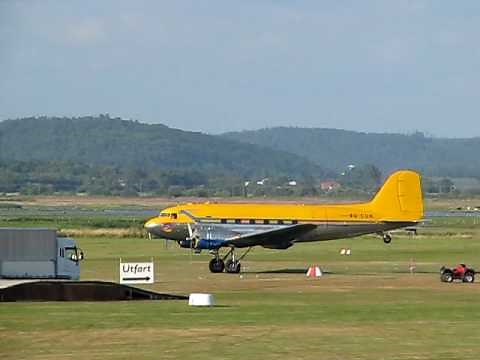 DC-3 Short field landing