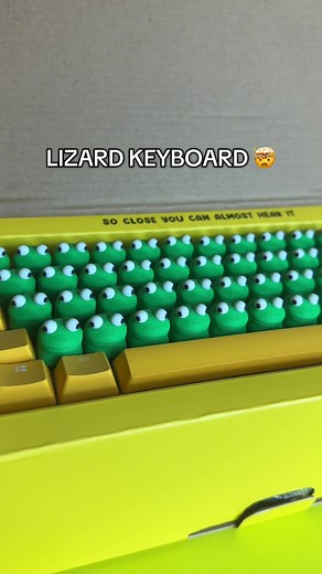 Lizard Keyboard: Unique Typing Experience for Fans
