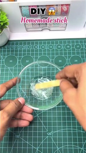 easy craft ideas with craft paper #cute craft with clay/#clay craft/#craft/#clay/#shorts #craftee