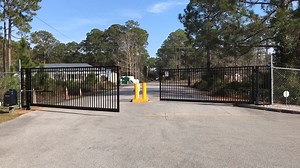 Thanks for sharing this awesome install of our CSW24UL swing gate operator, Superior Fence & Rail of Pensacola! | LiftMaster