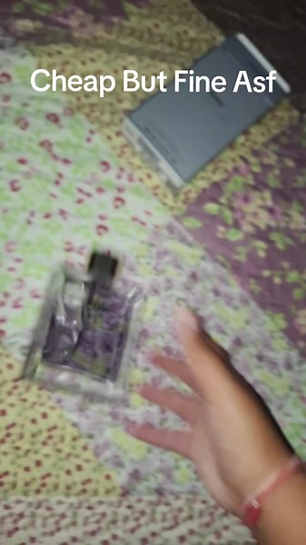 the last spray went in my eye and is burning like crazy rn #aromatherapy #montblanc #fragrancetok #versace #9pmafnan #cookedfragrances #jpg #fypシ゚ #pacorabanne #cooked #blowup? #viraltok