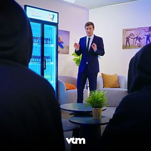 Oh my God! 😱 Dus dit moest Niels vorige week aan de Masked Singers vertellen 🤯🤯🤯 | VTM