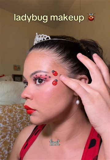 save this for later if you’re dressing up as a ladybug this year 🐞 #ladybug #halloween #halloweencostume #makeup #makeuptutorial