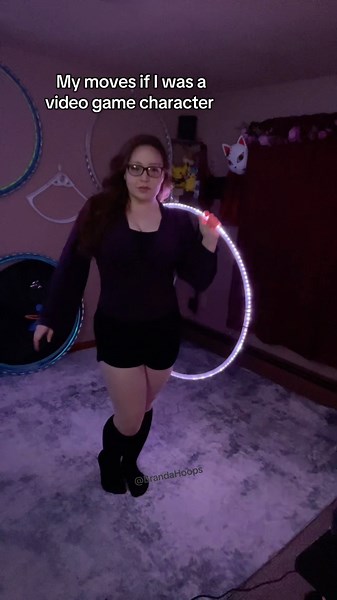 Hula hoop video game move set Part 1!!! BrandaHoops