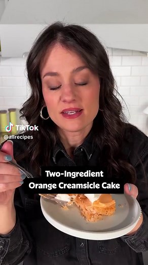 Two-Ingredient Orange Creamsicle Cake Recipe