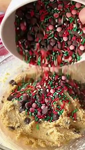 69K views · 116 reactions | Christmas Chocolate Chip Cookies...