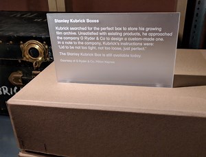 Box and Triangular Lug Lid