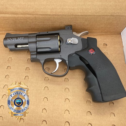 Long Beach police shoot and wound armed suspect