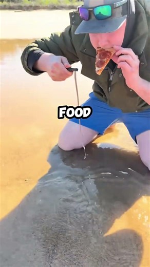 How Fishermen Outsmart These Sneaky Sand Worms!