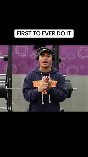 Surviving the 3AM Lift Challenge: A Gym Experience
