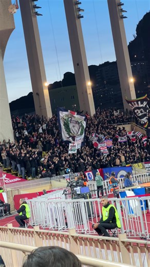 Pasión por el PSG: Ultras y la Cultura del Fútbol