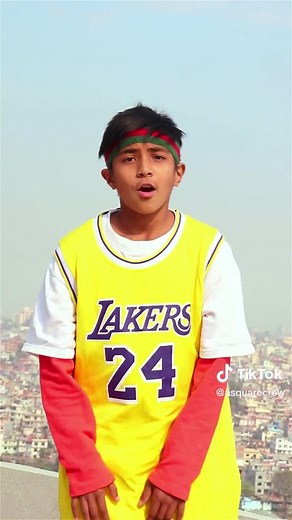 Laijanxu Timi Lai Ma Badal ko Mathi Lyrics