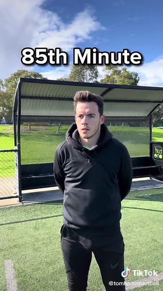 When the Coach brings you on for 2 mins 🤣#football #soccer #futbol #fussball #fußball #calcio #tomharrisfootball