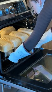 666 reactions · 46 shares | did you know you can get paid to bake bread and cookies from your home kitchen? tap the button above to watch my micro bakery masterclass free 﫶 inside this 60-minute online class, i’ll help you: ✨ legally sell baked goods from home ✨ price your products for profit ✨ find loyal customers ✨ fit it into your busy schedule ✨ and do it all with confidence & clarity  tap the button above to watch it today! | micro bakery girl | Facebook