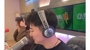 蛇年开始，上海电台流行音乐广播动感101（FM101.7）晓君、小畅《音乐早餐》工作日周一、周二固定直播_哔哩哔哩_bilibili