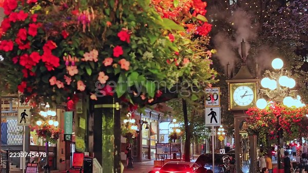 Vancouver Gastown steam clock chiming. Steam clock whistles and...